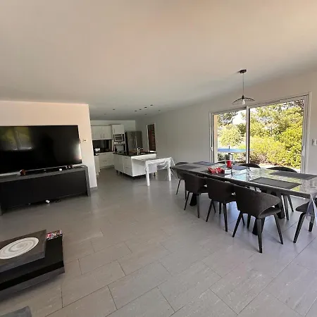 Gournerie 3 Bedrooms Heated Private Pool